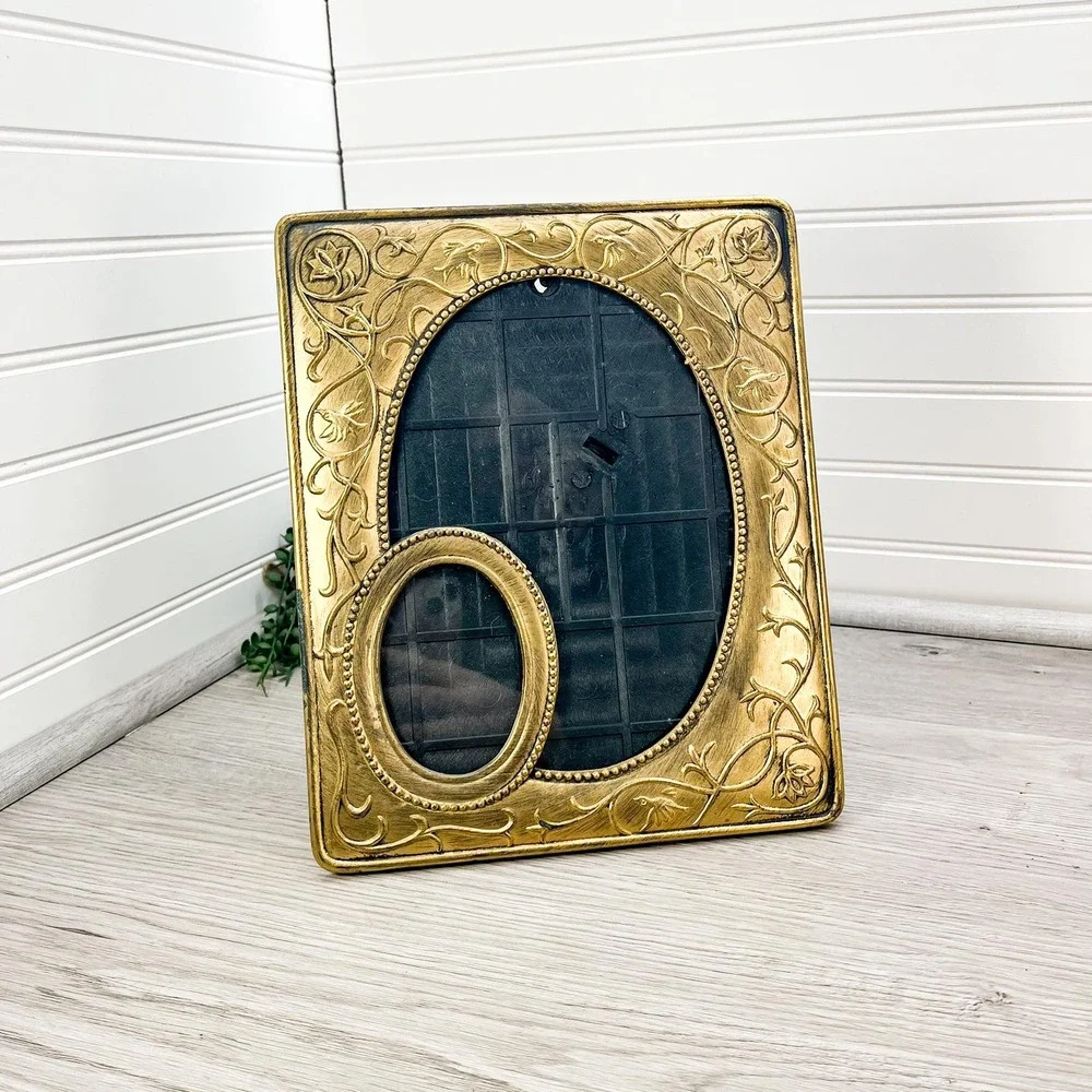 Vintage Faux Brass Picture Frame: Gold Ornate Trim, 6x9 Inch
